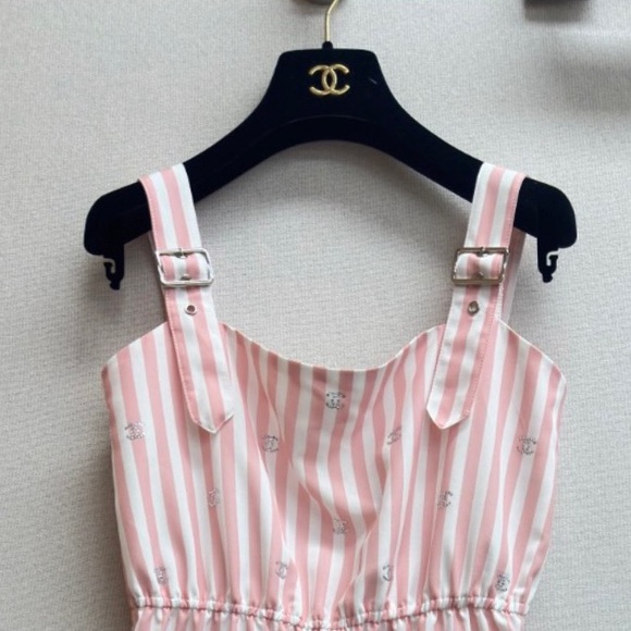 Pink luxury jumpsuit - Picture 3 of 9